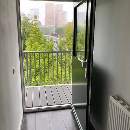 Apartment White Moon
